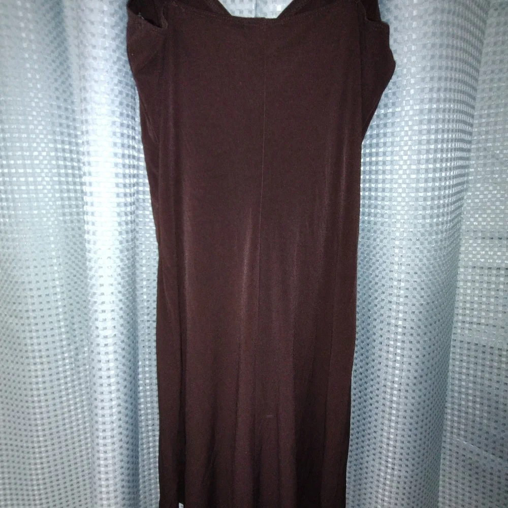 Dress - Picture 3 of 4